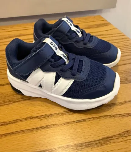 Tênis menino New Balance 578 velcro 