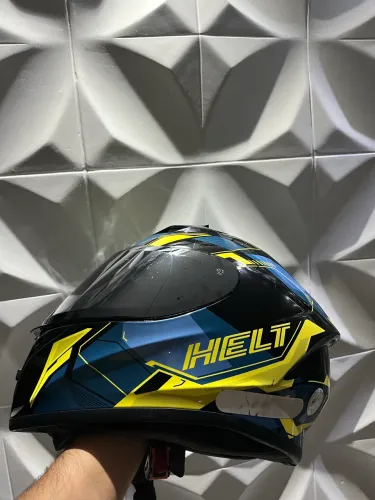 Capacete helt 58