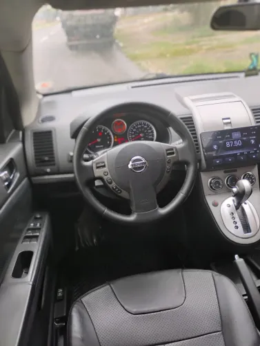 Nissan Sentra SL 2.0/ 2.0 Flex Fuel 16V Aut. 2011