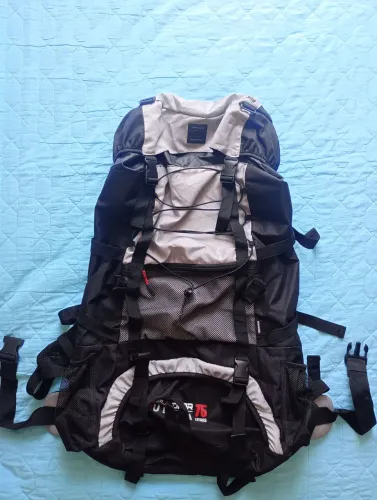 Mochila de Camping 75 L 