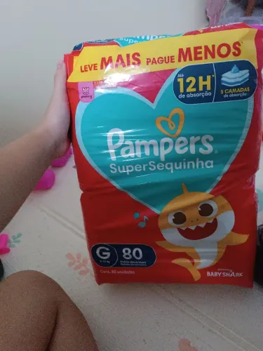 Fralda G Pampers supersequinha 