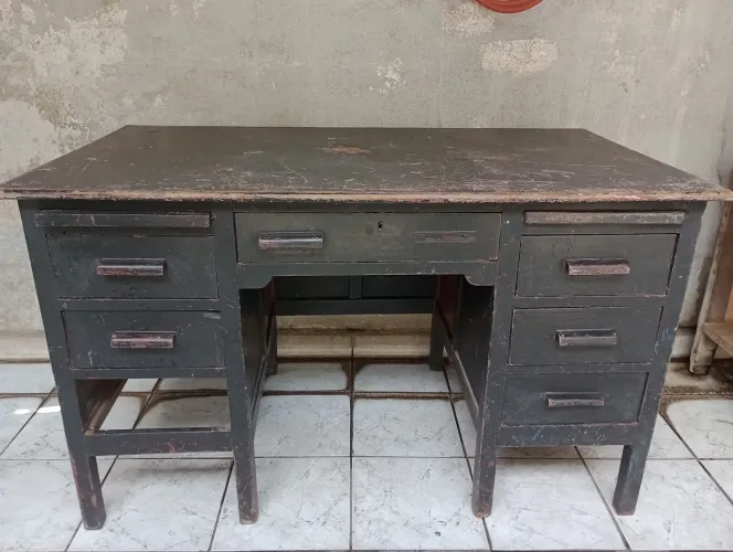 Escrivaninha Antiga Para Restauro Somente A Retirar Ler Desc