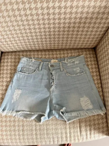 Short jeans ZARA 