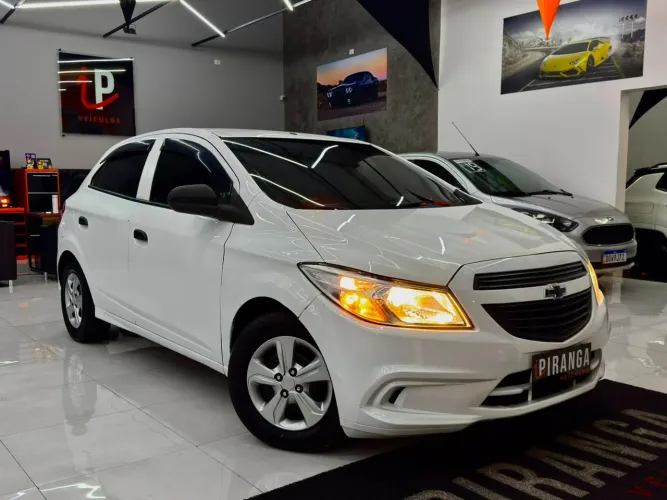 Chevrolet Onix JOY Hatch 1.0 8V Flex Mec. 4P 2018