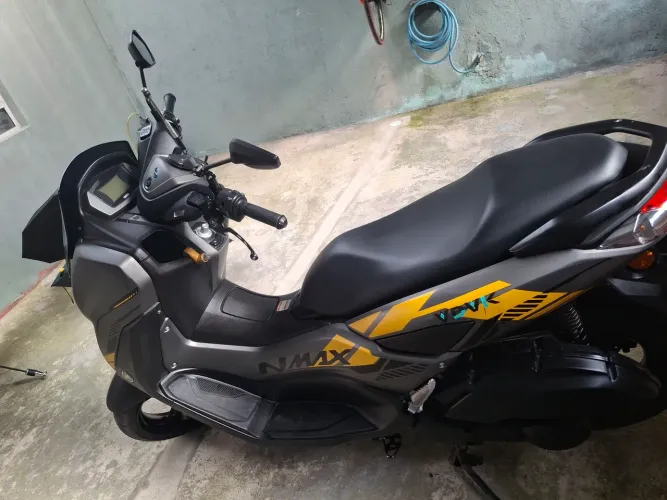 Vendo Nmax160 Se connected com 28 km