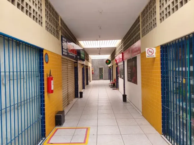 SALA COMERCIAL PARA ALUGAR, CENTRO COMERCIAL DE CARPINA, A PARTIR DE 16M2