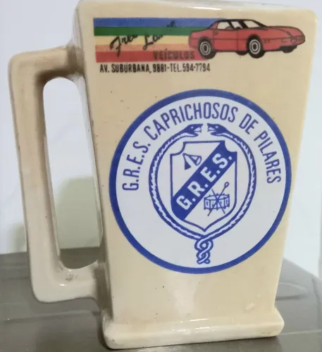 Caneca de chopp da Escola de Samba Caprichosos de Pilares 1987