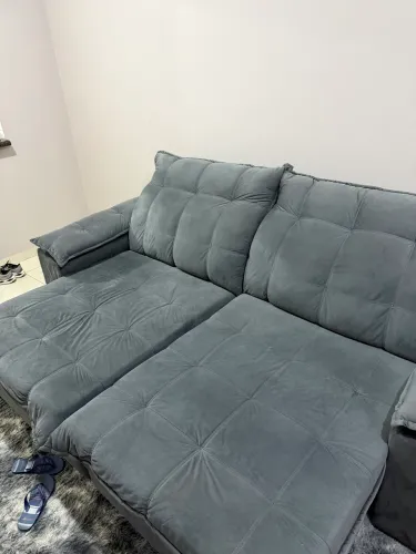 Sofá Semi Novo Retrátil e Reclinável