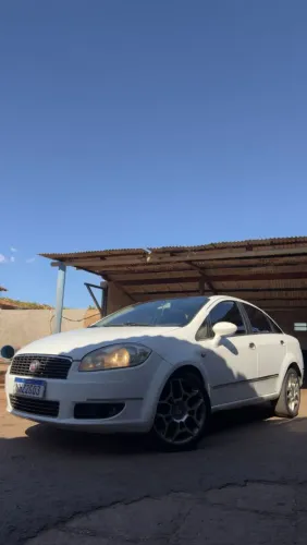 Fiat Linea 1.9/ HLX 1.9/1.8 Flex Dualogic 4P 2009