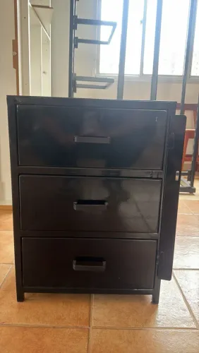 Armário escritório metal