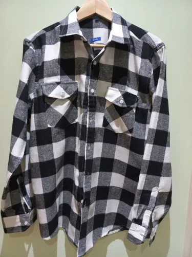 Camisa masculina xadrez preta com branco - Tam. 4 (Veste G) - NOVA