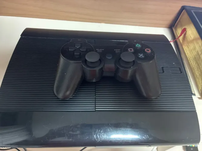 PS3- seminovo excelente!