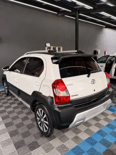 Toyota Etios Cross 1.5 Flex 16V 5P Mec. 2016