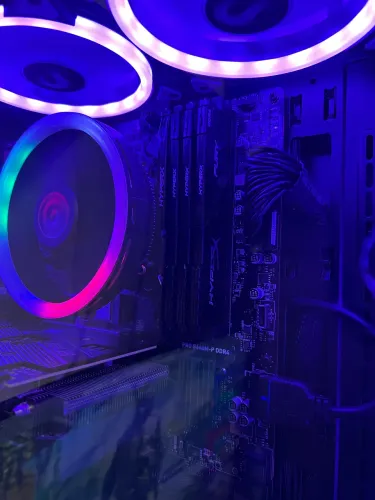 4 Memória RAM HyperX