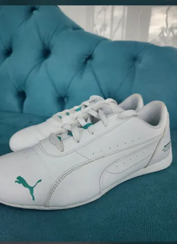 Tênis puma Mercedes lindo!