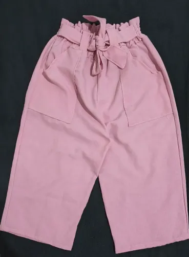 Calça Capri Feminina Moderna