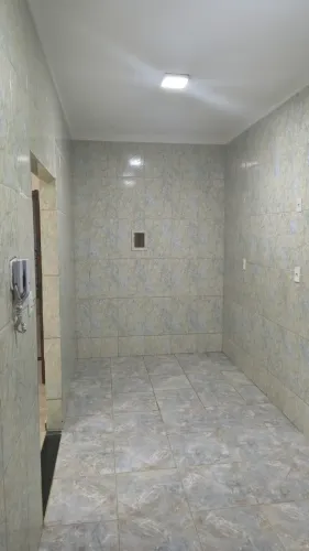 alugo apartamento de dois quartos na rua 12 Vicente pires com garagem valor 2.000,00