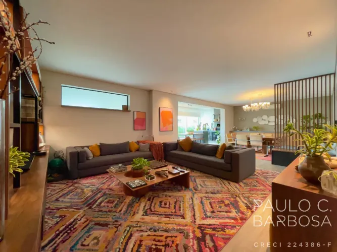 Rua Sergipe Venda - 4 Suítes - 2 Vagas - 253m²