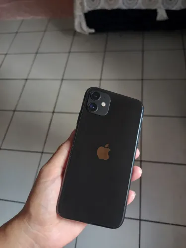 VENDO IPHONE 11