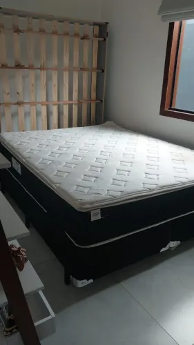 Cama box King Plumatex Molas Ensacadas + base