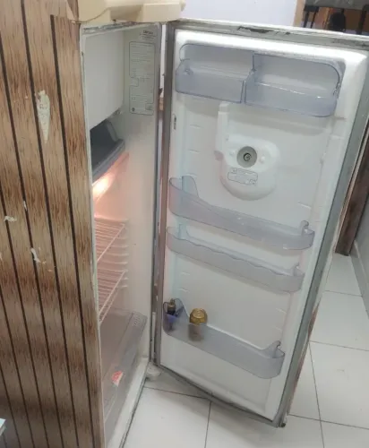 Geladeira 300l