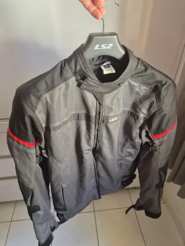 Jaqueta LS2 Riva Black Dark Grey Red. Tamanho G
