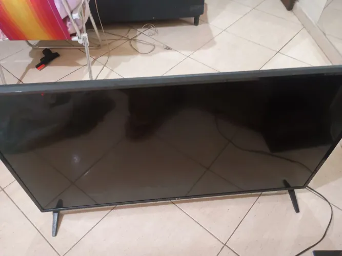 Tv LG 50 polegadas com defeito na tela 