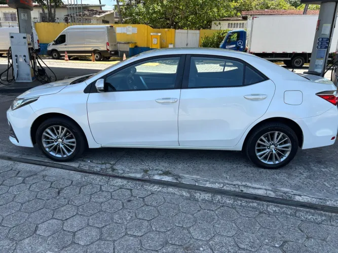 Toyota Corolla GLI 1.8 Flex 16V Aut. 2019