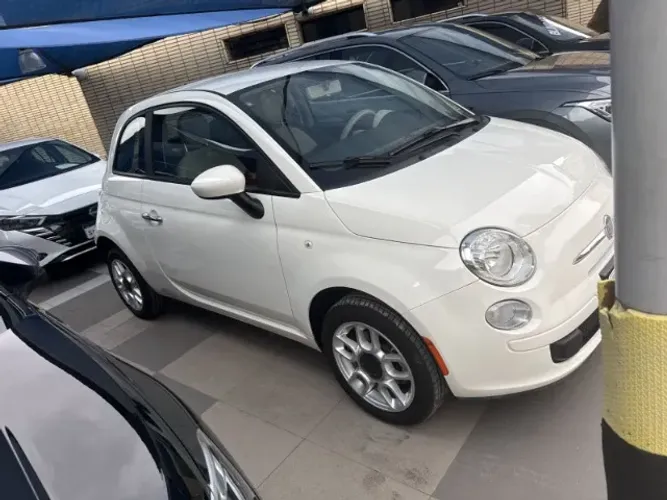 Fiat 500 Cult 1.4 Flex 8V EVO Mec. 2012