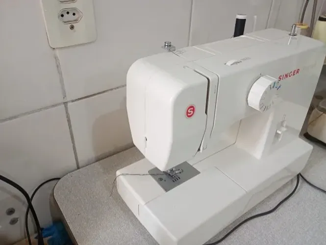 Máquina de costura