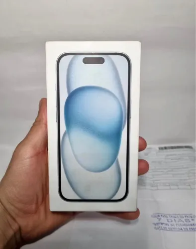 Apple iPhone 15 256GB Azul Novo Garantia 1 Ano