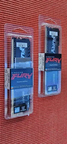 Memória Kingston Fury Beast 64GB (2x32GB) DDR4 3600MHz CL18 - NOVA