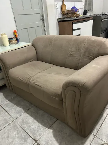 Vendo sofá 2 lugares