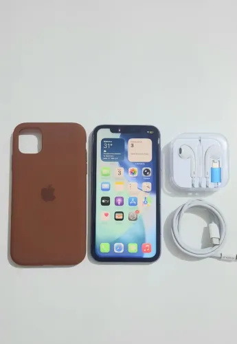 iPhone 11 PRO, 64GB, 100% Bateria, Semi novo, C/ Nota Fiscal 