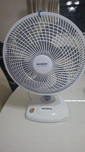 Ventilador mondial branco 90 reais (usado)