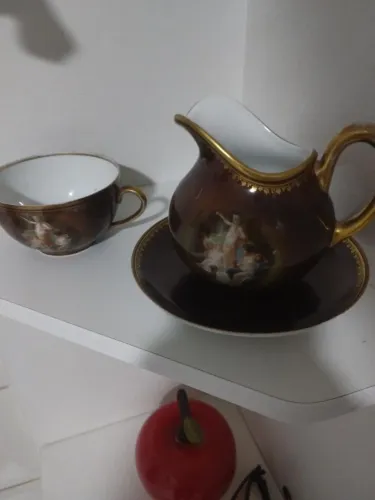 Porcelanatos antigos de 1919
