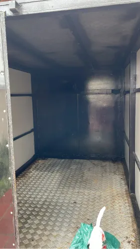 Faço pequenos fretes.