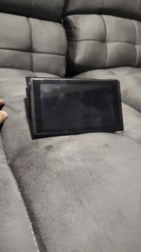 Nintendo switch desbloqueado com controle Pro