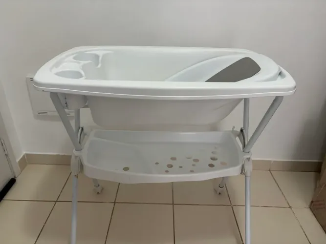 Banheira de bebê 