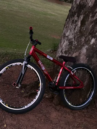 vendo kalf vulture 2011 nova