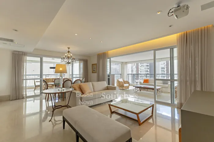 Apartamento mobiliado com varandas integradas e lazer completo