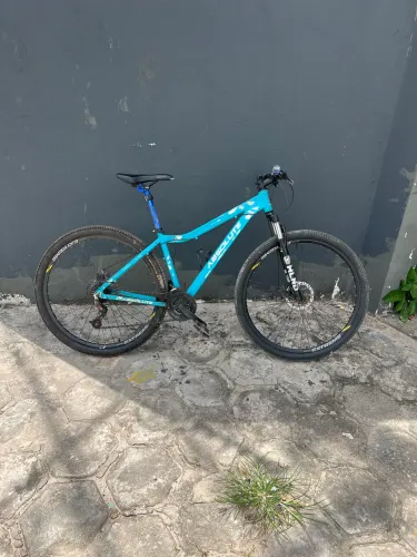 Bicicleta absolute aro 29