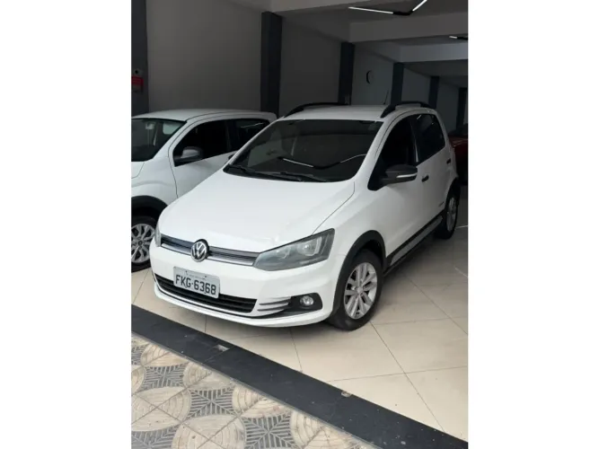 Volkswagen Fox Track 1.0 Flex 12V 5P 2017