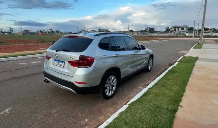 BMW X1 Sdrive 18I 2.0 16V 4X2 Aut. 2014