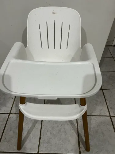 Cadeira de alimentação 