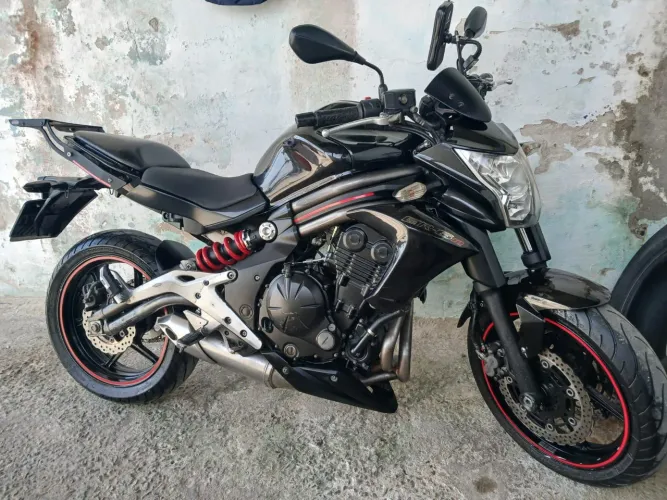 Vende-se ou troca Kawasaki 650cc 2013