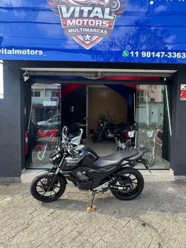 YAMAHA FZ 15