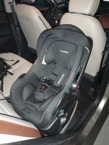 Vendo carrinho de bebê