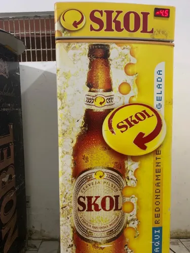 Cervejeira Horizontal Skol