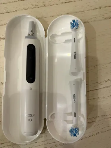 Escova Elétrica Oral-B iO Series 5 - Nova, Nunca Usada, Importada dos EUA